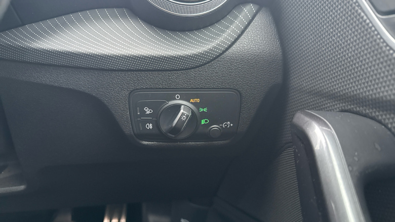 Audi Q2 35 TFSI Vorsprung 5dr S Tronic Petrol Estate